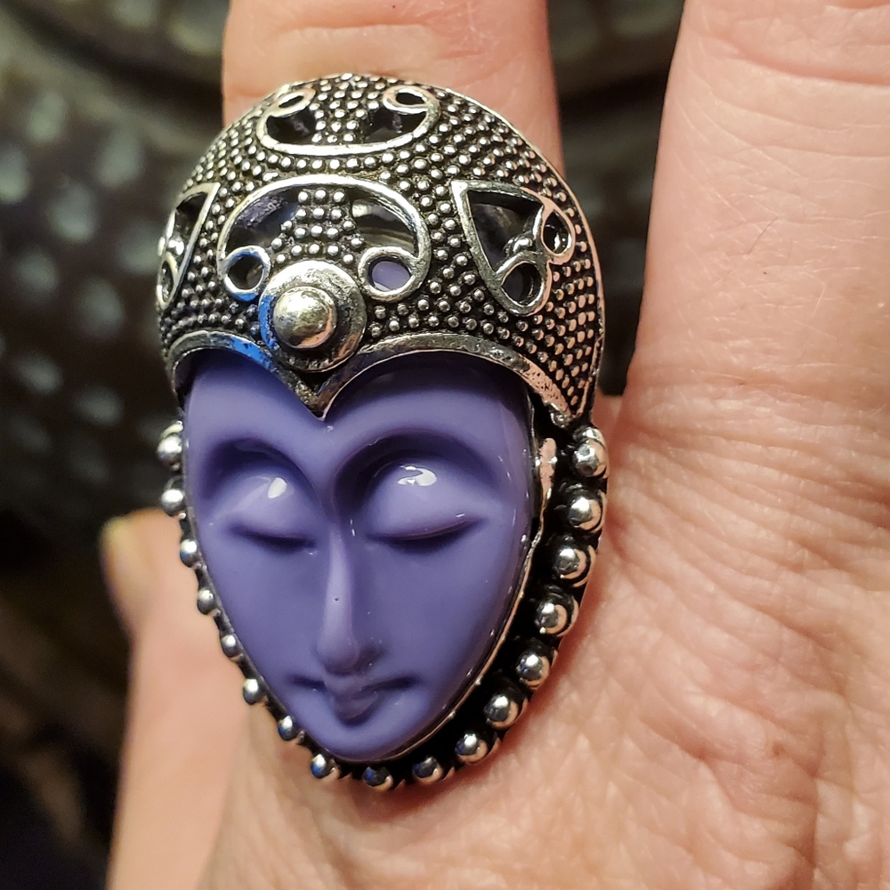 New Purple Carved Goddess Face 925 Silver Ring.